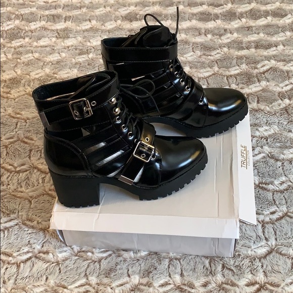 NIB Boohoo Heeled Combat Boots - Picture 2 of 7